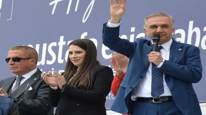 Şuhut'ta İYİ Parti ve Enis Arabacı coşkusu