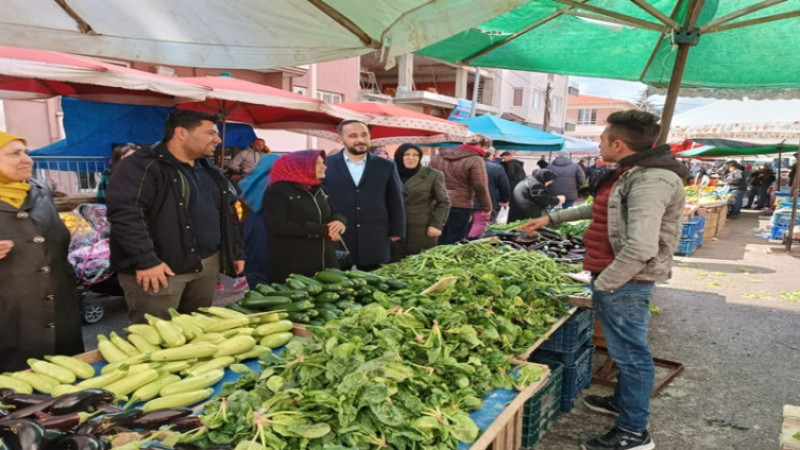 Rasime Fedakar seçim çalışmalarına ara vermeden devam ediyor