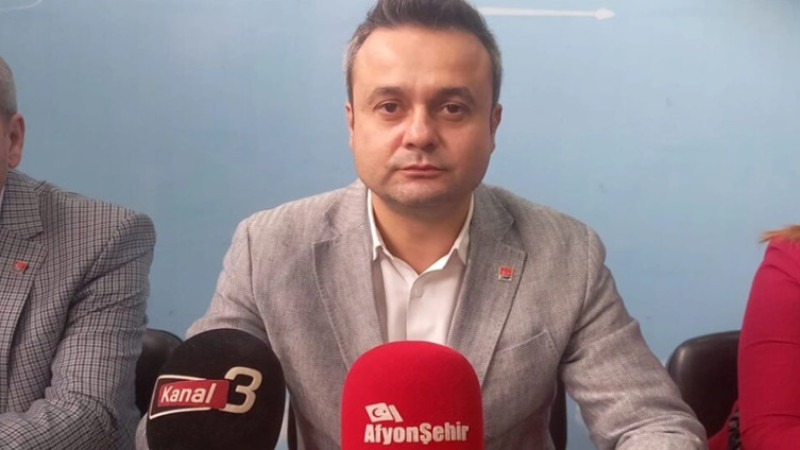 Faruk Erhan, 10 Ocak Gazeteciler günü dolayısıyla bir mesaj yayımladı