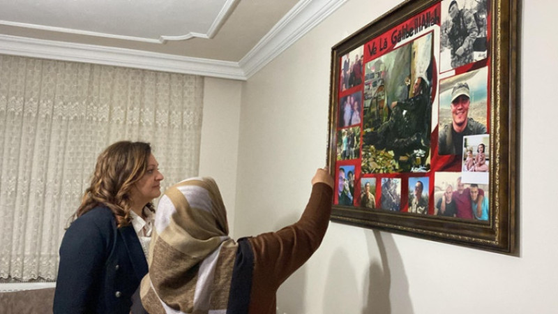 Başkan Burcu Köksal’ın ilk ziyareti Şehit ailesine