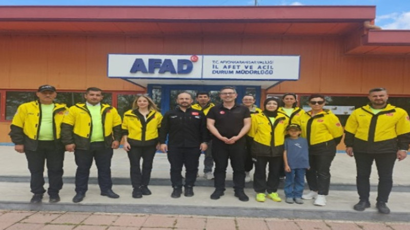 Afyonkarahisar AFAD’a Anda Arama Kurtarma Ekibinden tebrik ziyareti