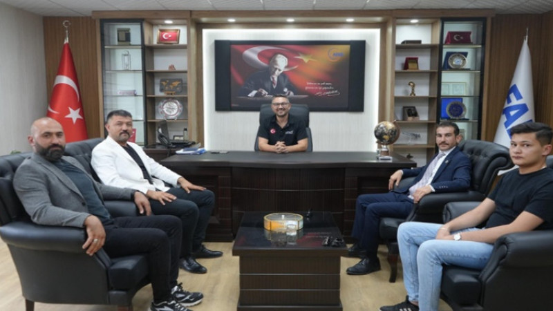 Ülkü Ocakları proje merkezi gibi çalışmaya devam ediyor
