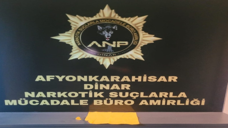 Asayiş tarafından durdurulan otobüste çeşitli maddeler ele geçirildi