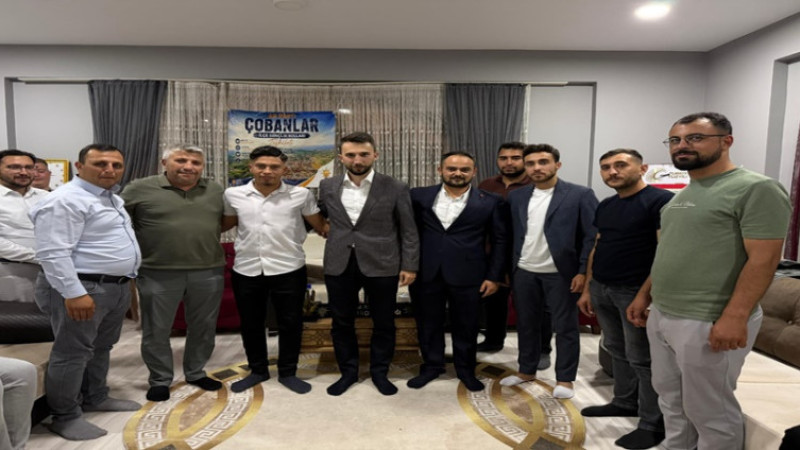 Çobanlar'da AK Gençlikten gövde gösterisi