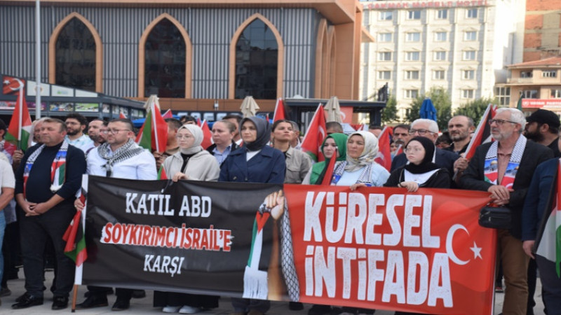 Afyonkarahisar’da “Direnişin Simgesi Gazze” Yürüyüşü gerçekleştirildi