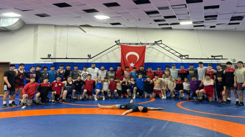 Afyonkarahisar TOHM ve SEM Sporcuları turnuvada zafer peşinde