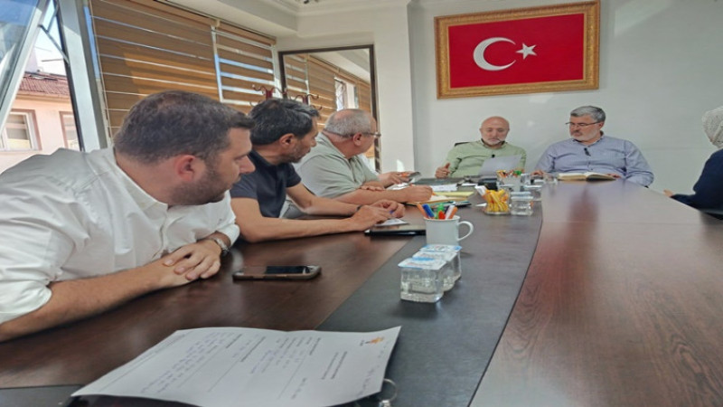 AK Parti'de halk günü buluşmaları devam ediyor